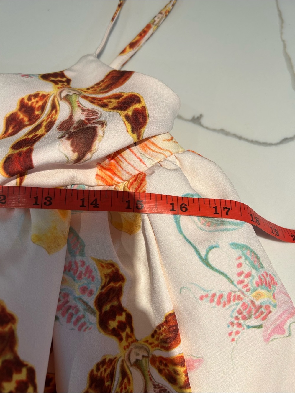 PrettyLittleThing White Seashell Print Summer Dress - Picture 4 of 6
